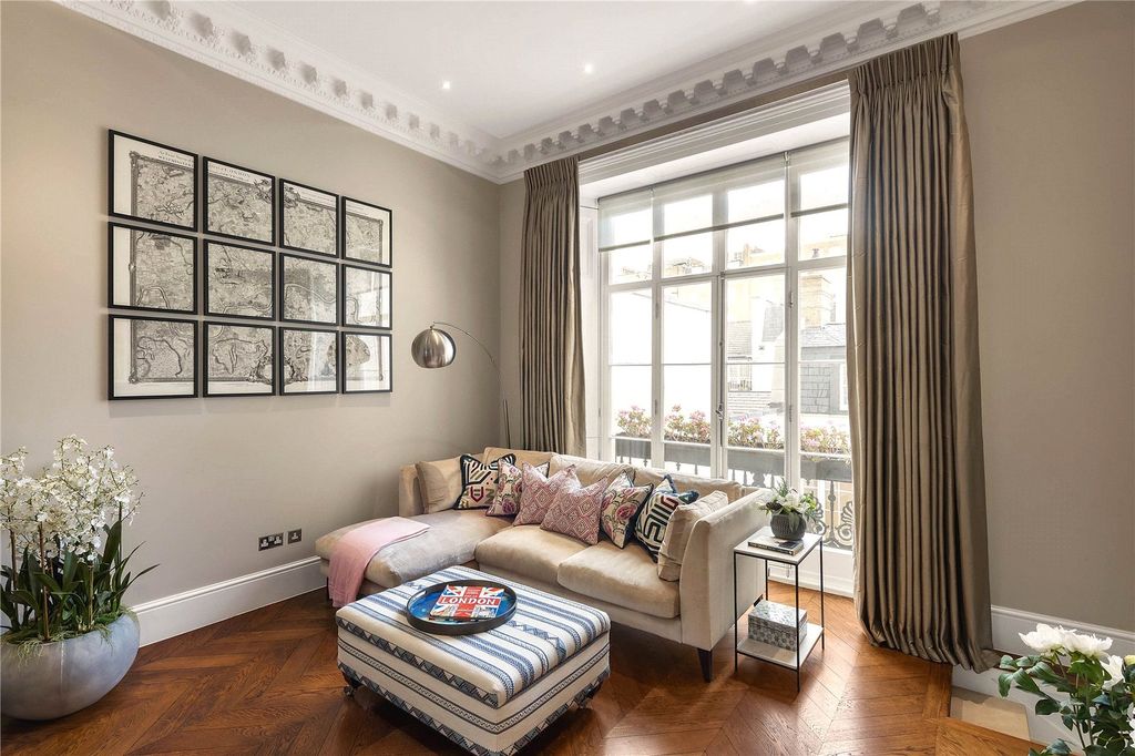 Property photo 3 of 6 Picture No. 02