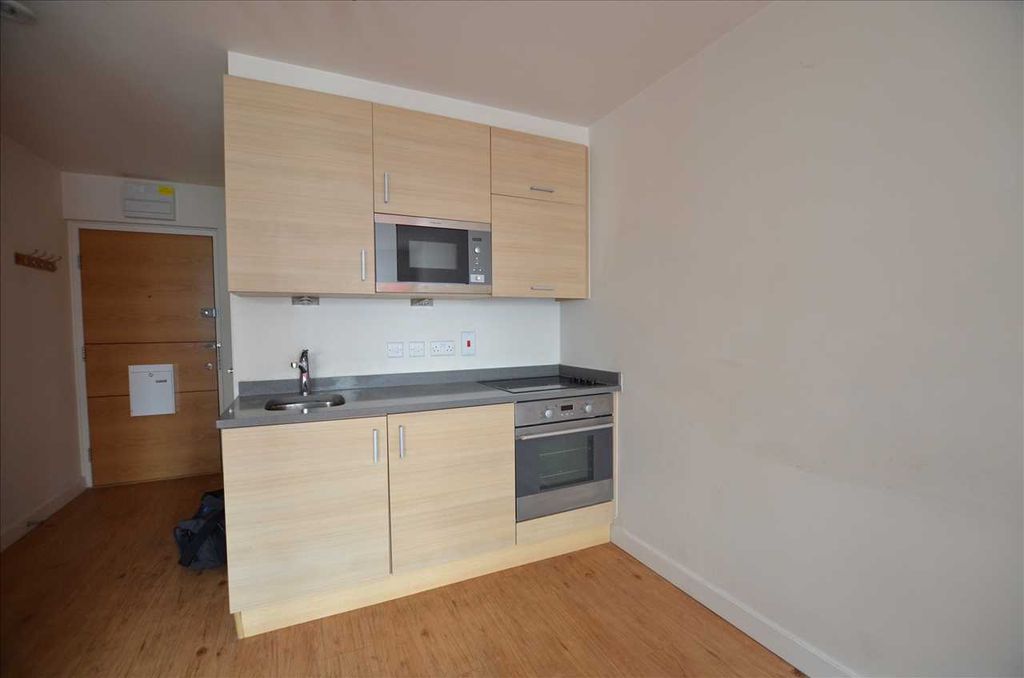 Property photo 2 of 4 Lounge