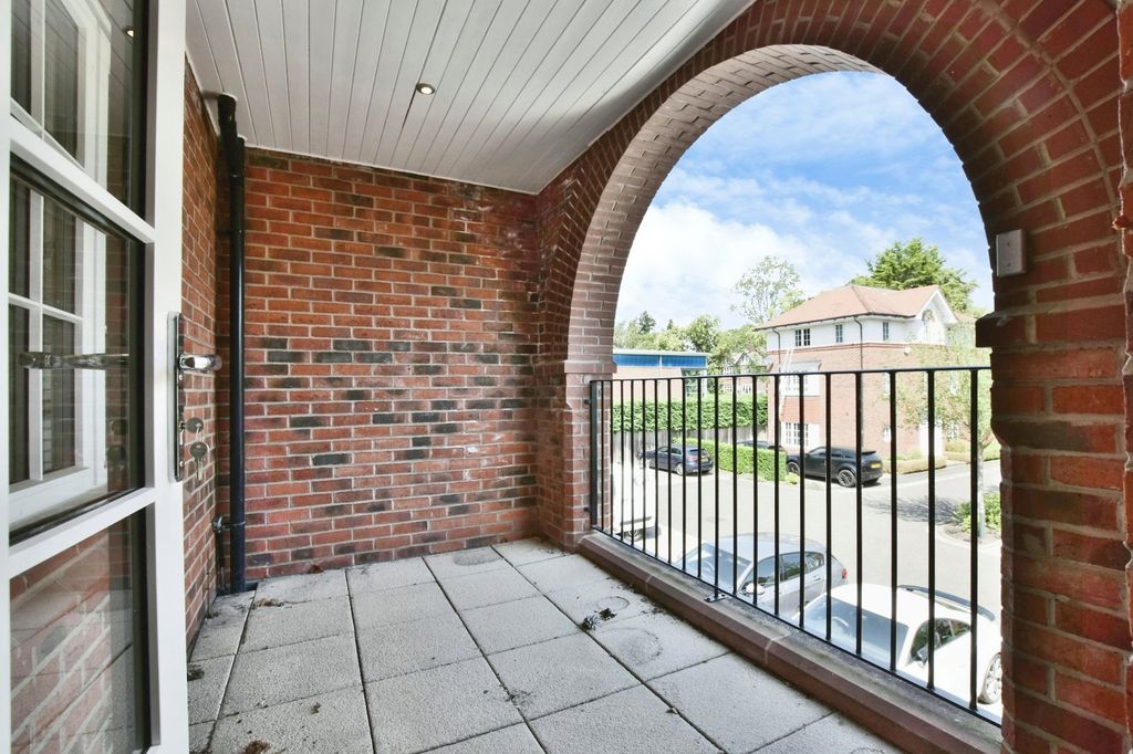 Additional image 6 of 3 bed flat for saleBrockley Square, Wilmslow, Cheshire SK9