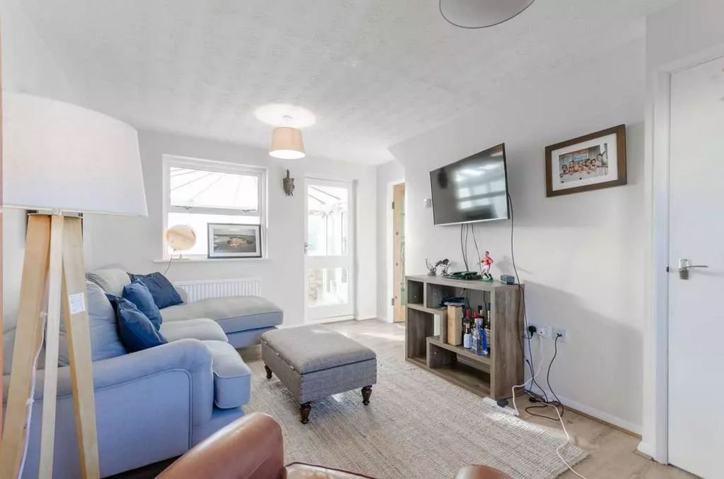 Property photo 1 of 15