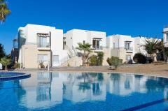 Property photo 1 of 18 2 Bedroom Front Line Sea View Penthouse In Turtle Bay Village Image No 1