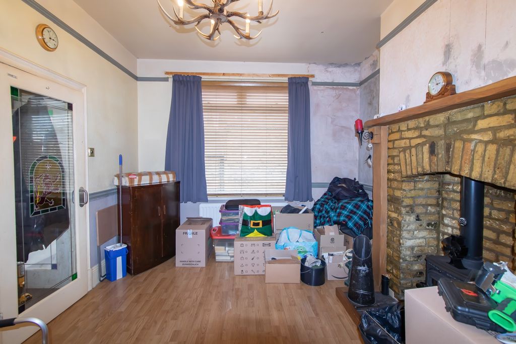 Property photo 2 of 11 Image 1