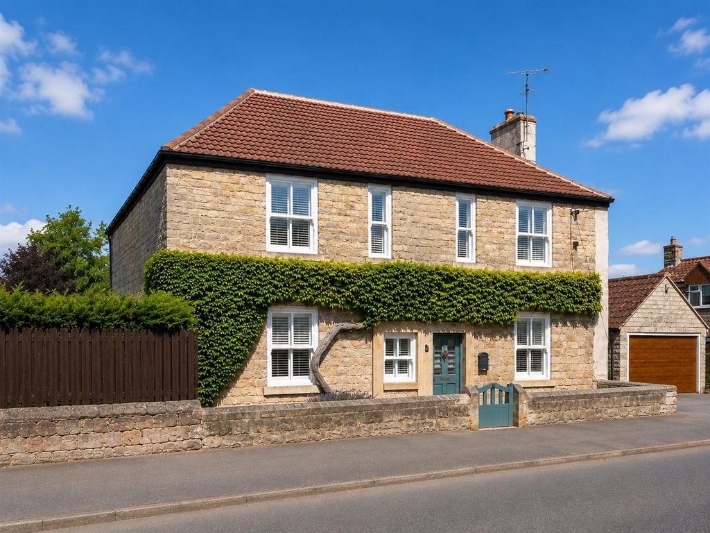 Property photo 1 of 28 House_Image_300Dpi.Jpg