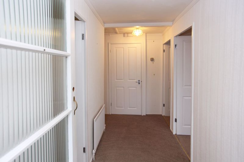 Property photo 3 of 17 Photo 9