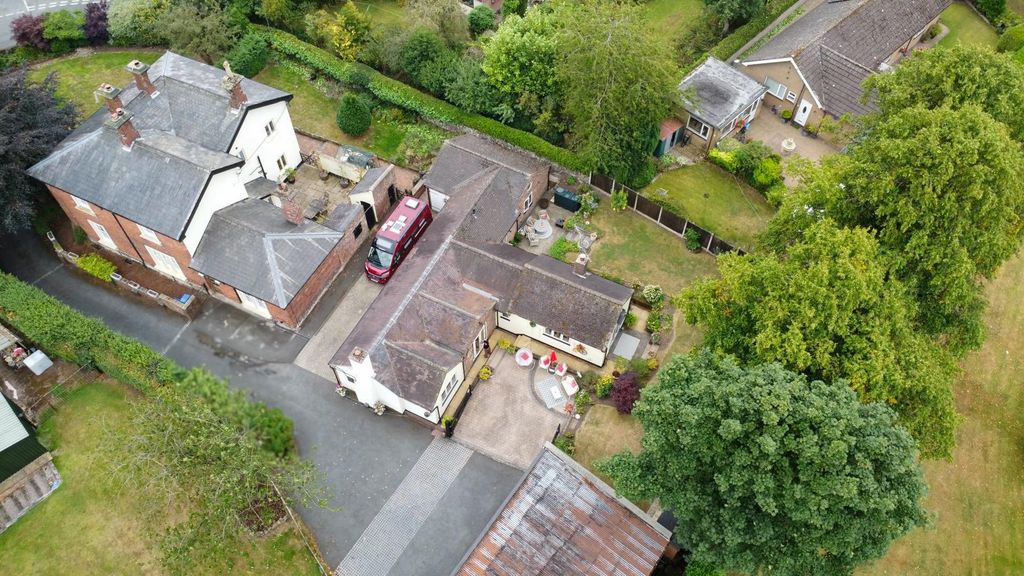 Property photo 1 of 31 Aerial View