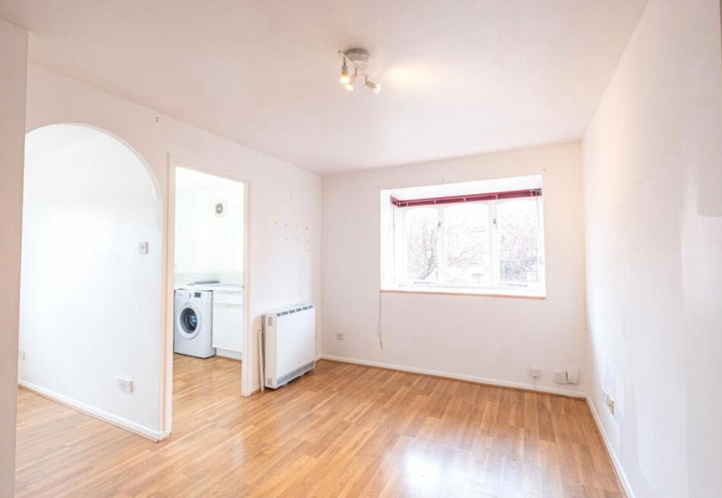 Property photo 2 of 5 Img_0073