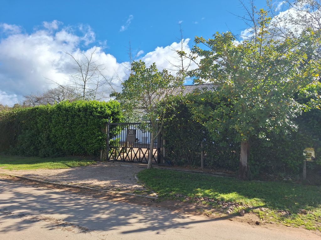 Property photo 3 of 32