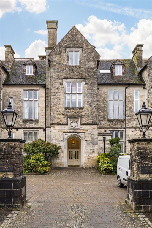 Property photo 3 of 27 010A4451-Hdr.Jpg