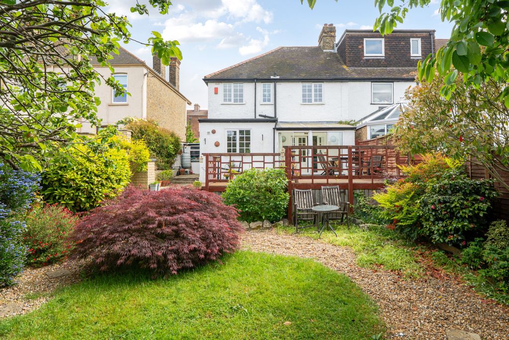 Property photo 2 of 31 1459509-22-6A05B4...
