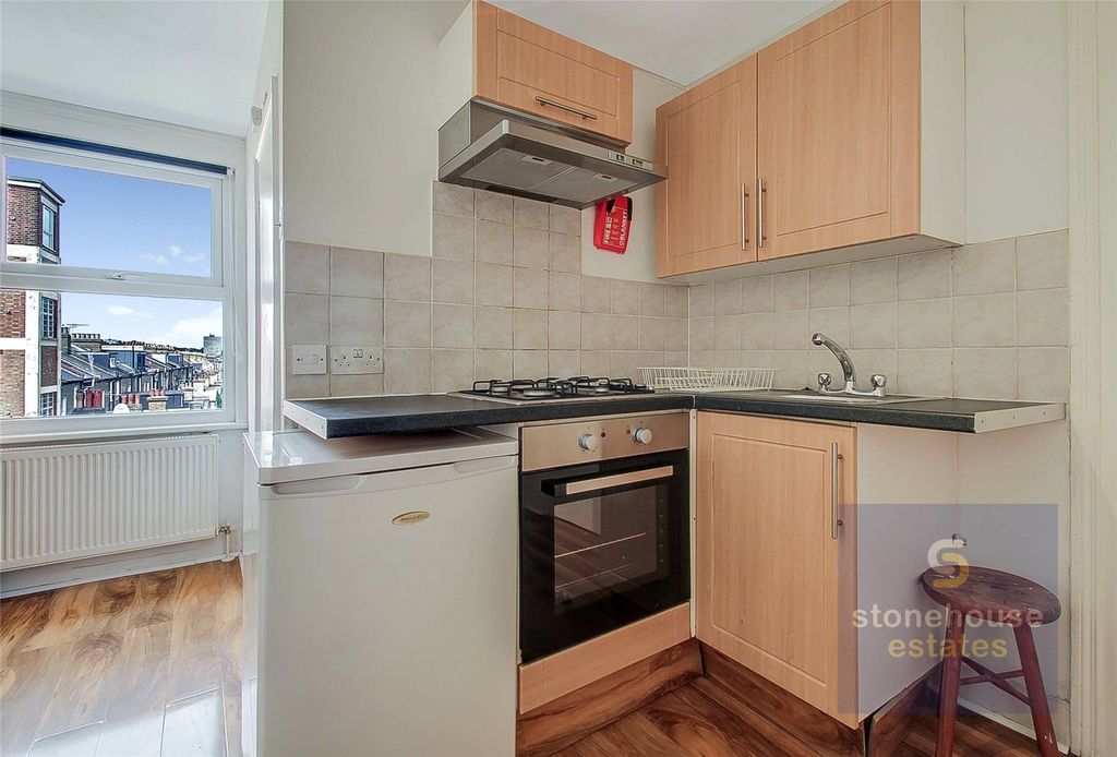 Property photo 3 of 6 Picture No. 03