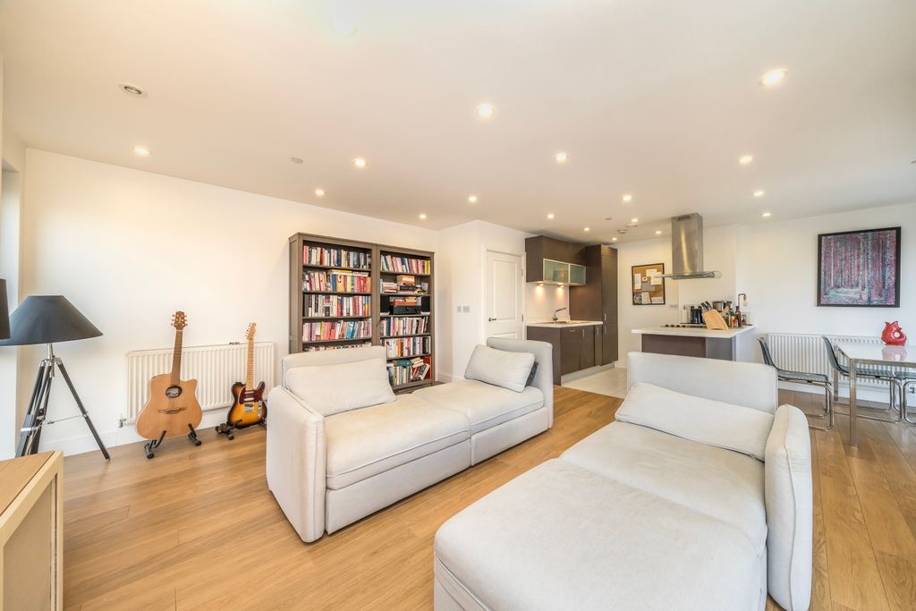 Property photo 1 of 17 Picture No. 06