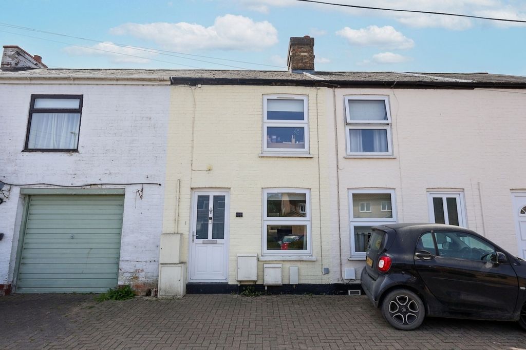 Property photo 1 of 11
