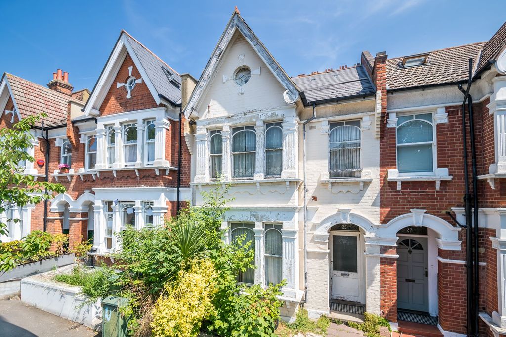 Property photo 1 of 1