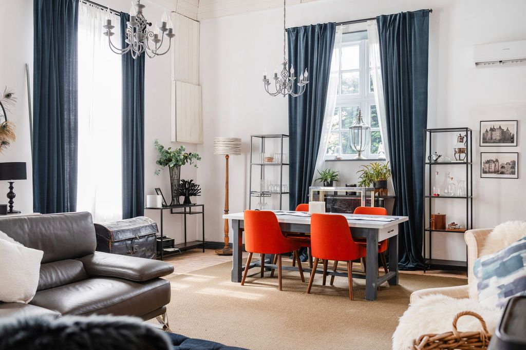 Property photo 3 of 27