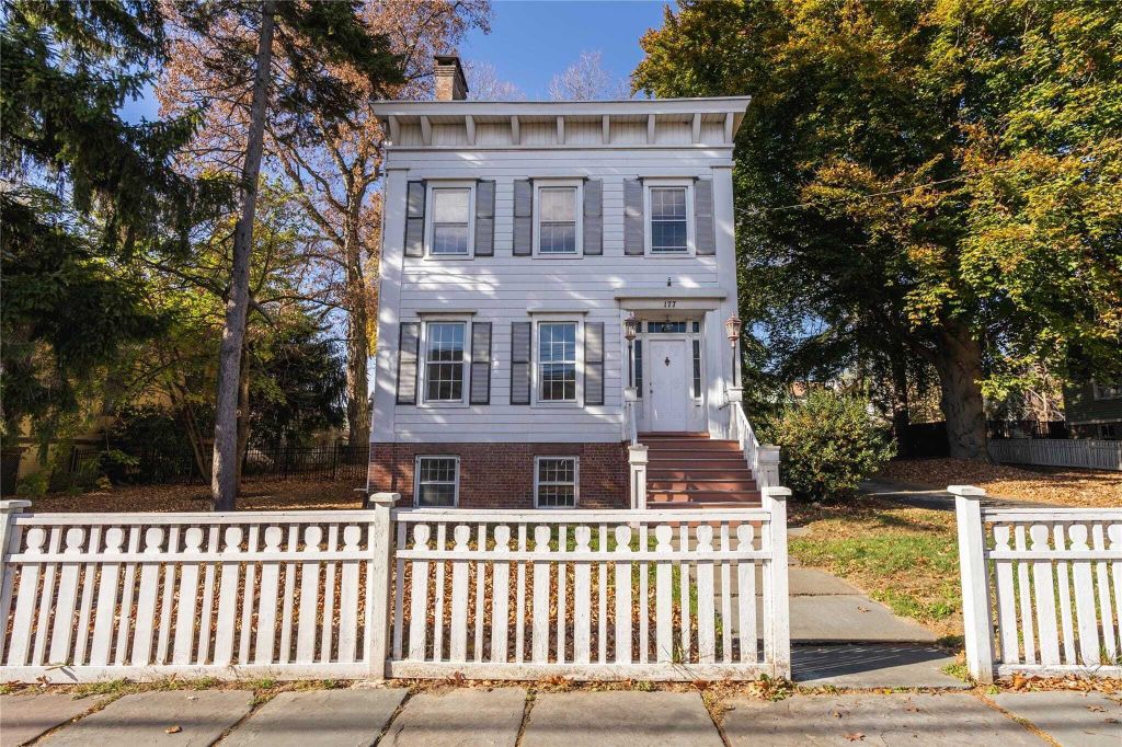 Property photo 2 of 22 <Alttext/>