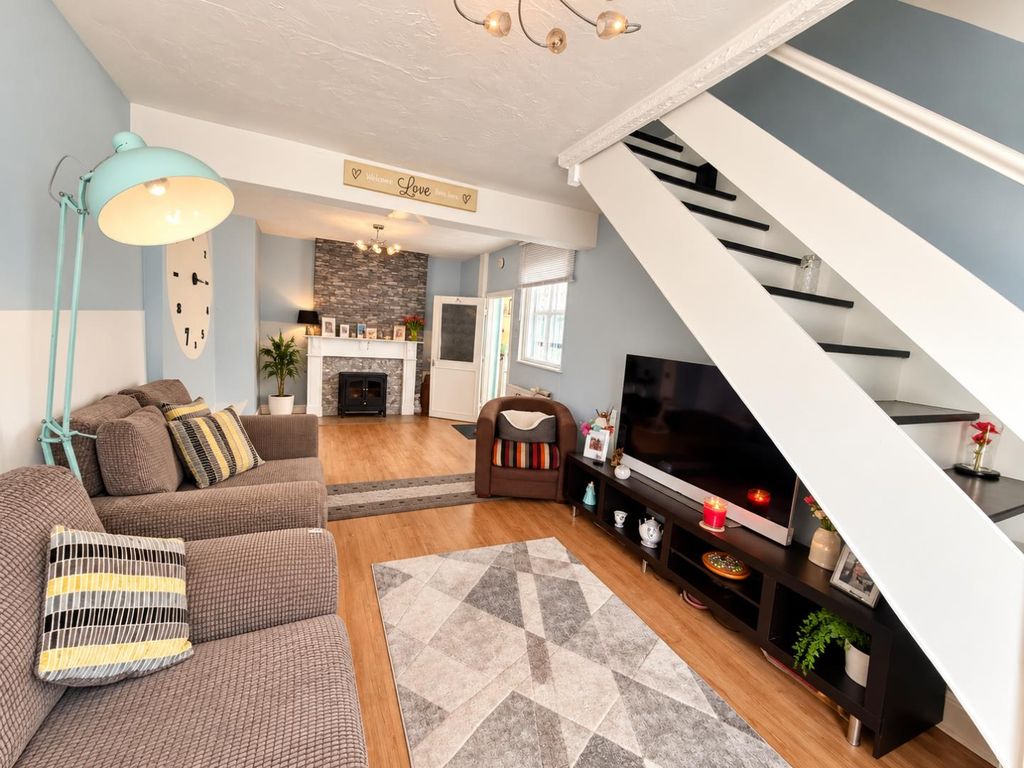 Property photo 2 of 10 6.Png