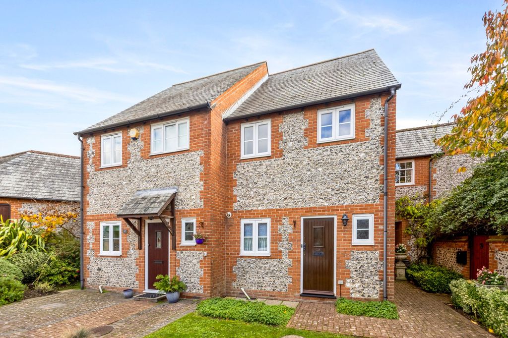 Property photo 1 of 26