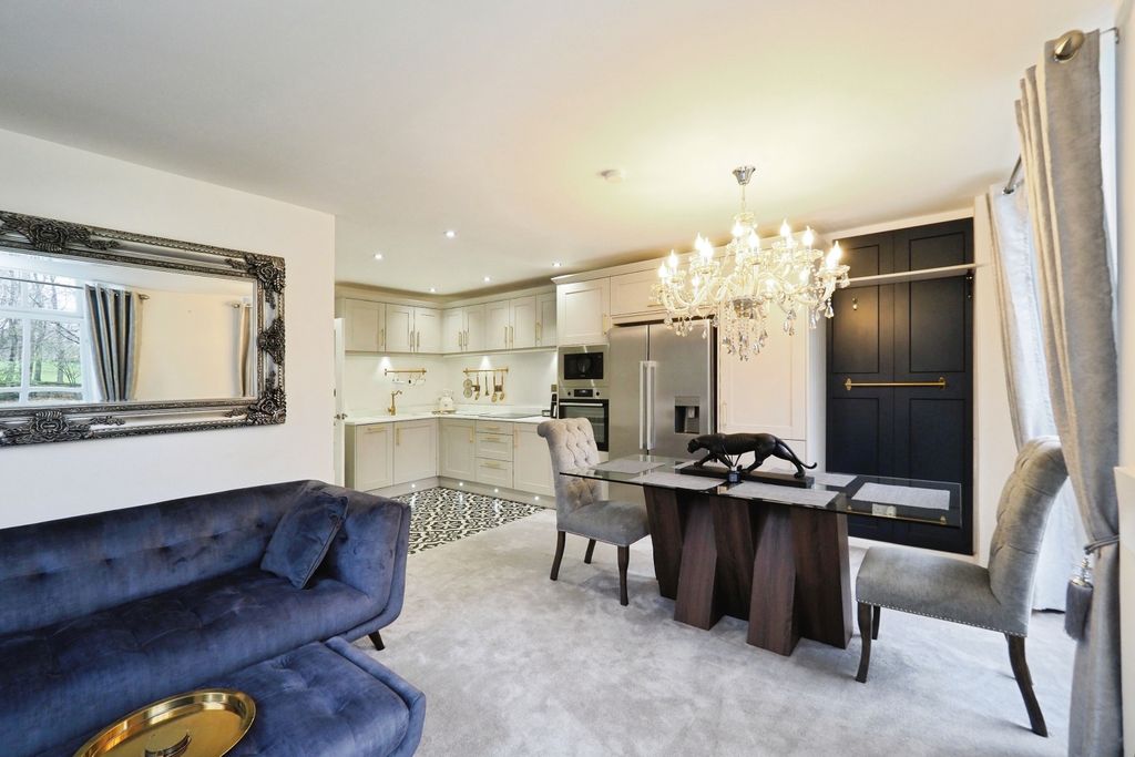 Property photo 3 of 17 3d642Cccdad3d922Deea0Bc2Ae5561Ed76c90d37.Jpeg