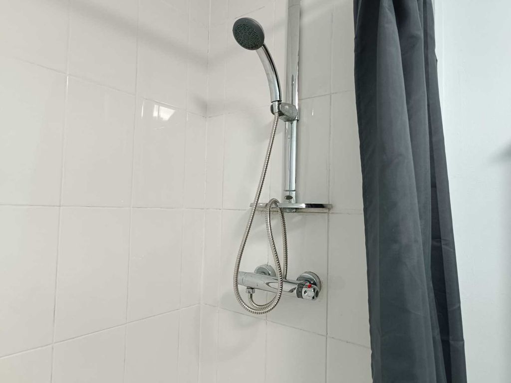 Property photo 3 of 4