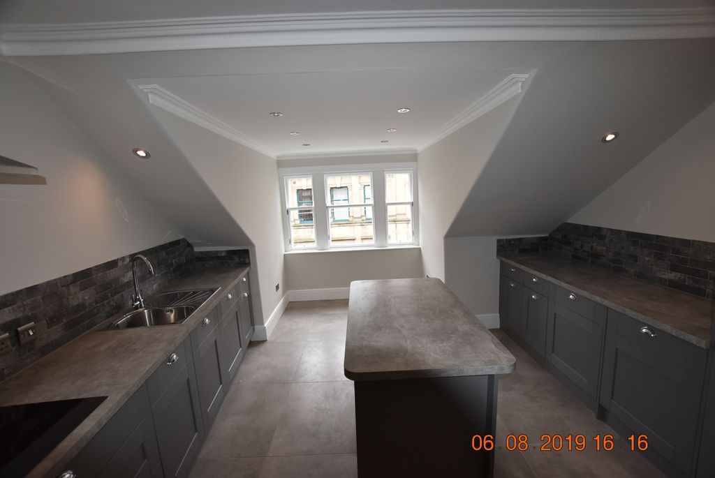 Property photo 2 of 7 Gallery