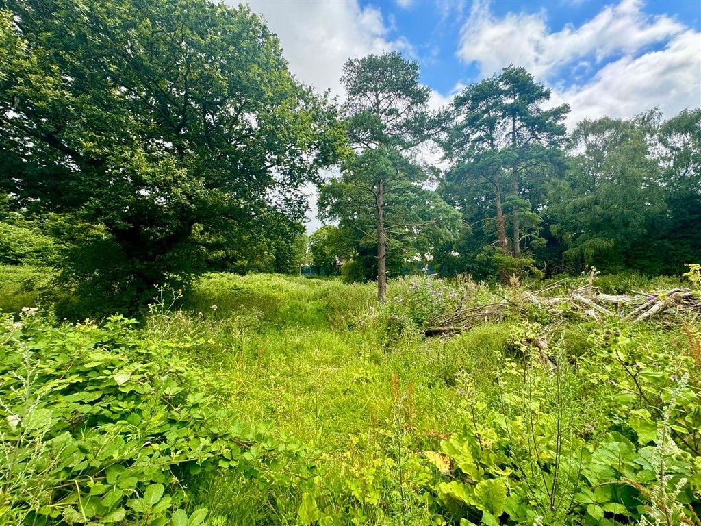 Property photo 2 of 5