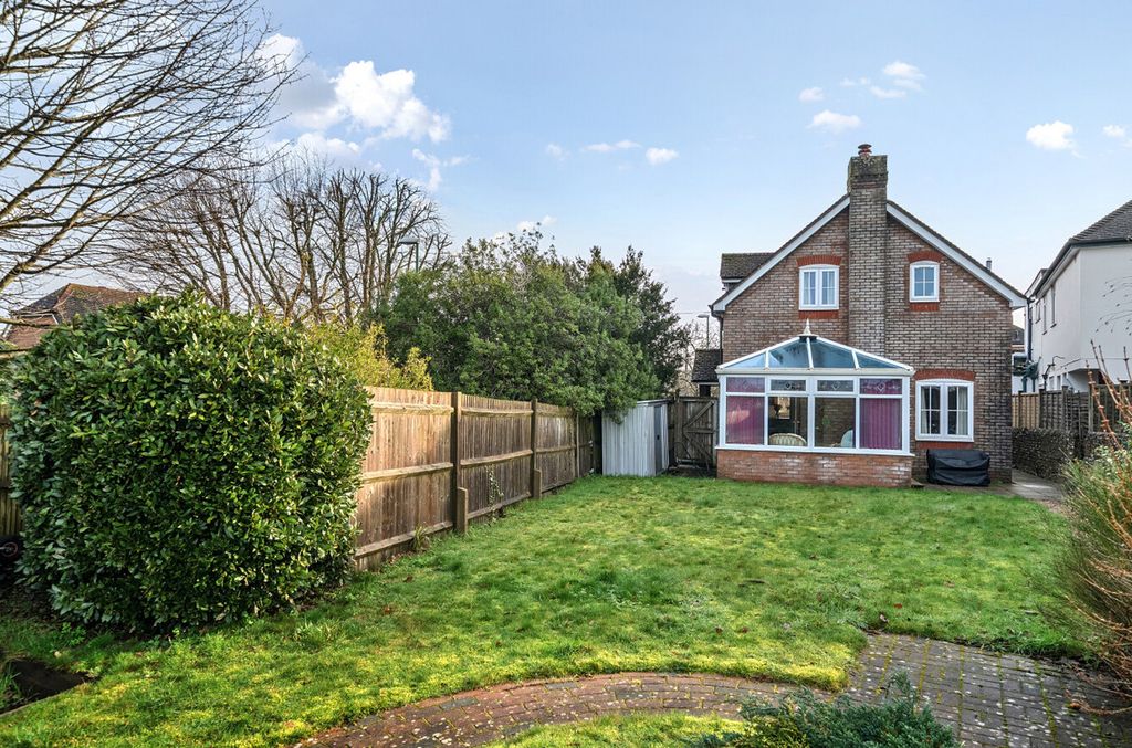 Property photo 1 of 16