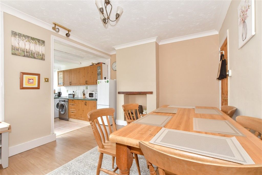 Property photo 3 of 12 Dining Area
