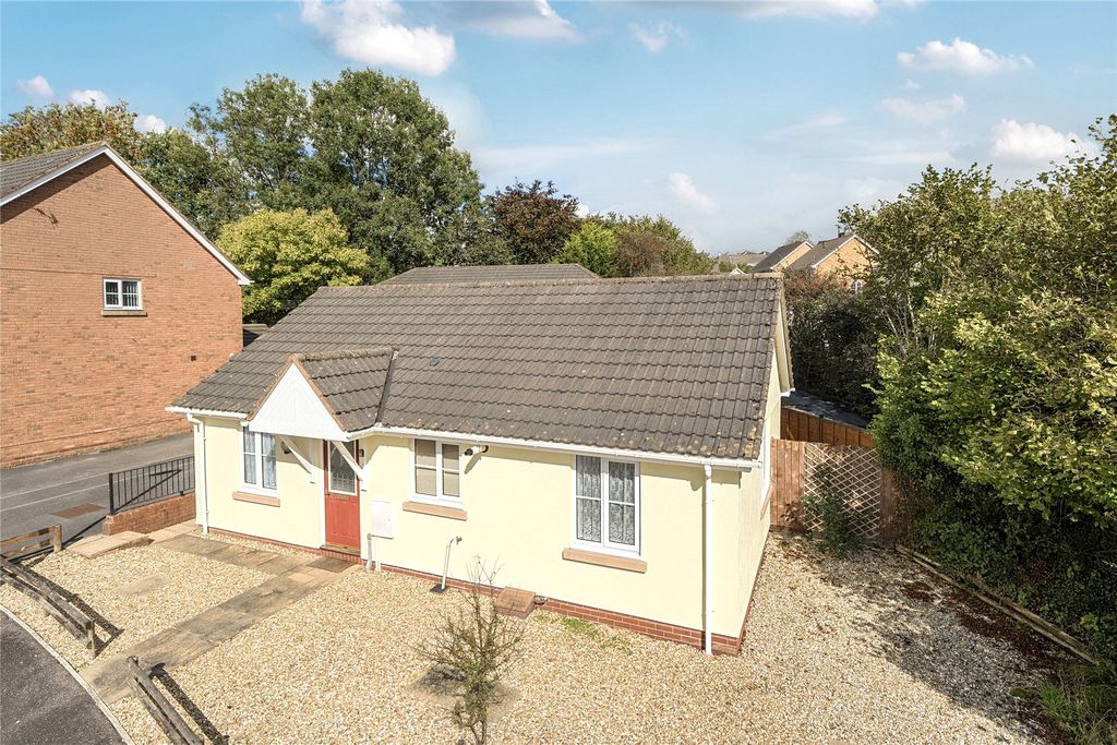 Property photo 1 of 13 1 - Picture No. 01