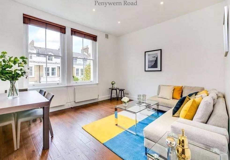 Property photo 3 of 8