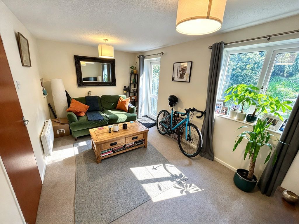 Property photo 3 of 9