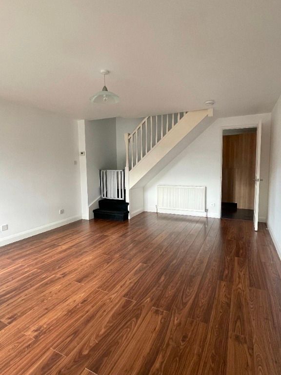 Property photo 2 of 14 Photo 2