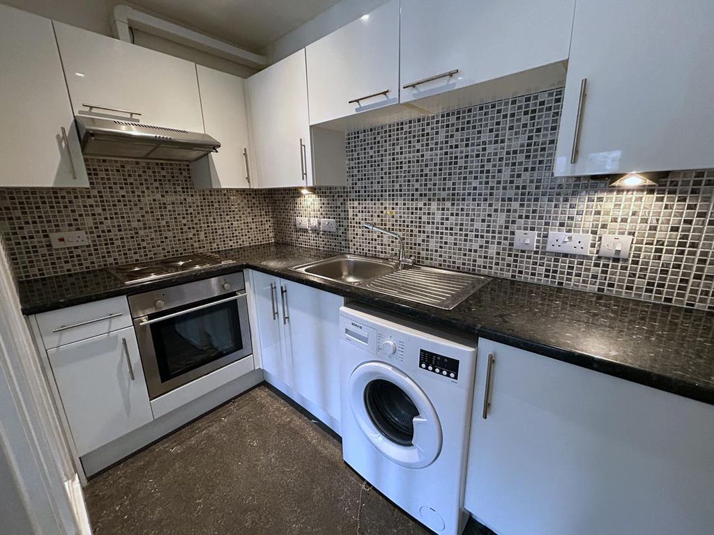 Property photo 2 of 9 Img_4635.Jpg