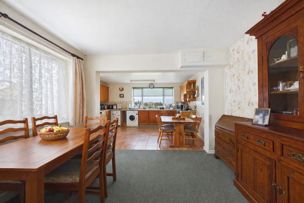 Property photo 2 of 17 Ai Enhanced