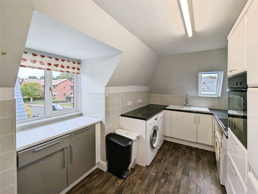 Property photo 3 of 16 Picture No. 33