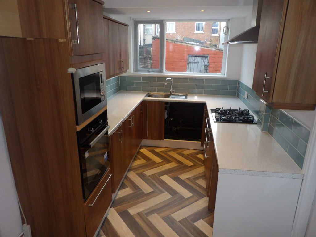 Property photo 2 of 9 Photograph 2