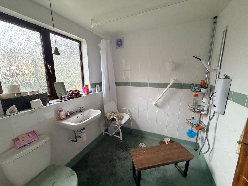 Property photo 3 of 6 Image 3