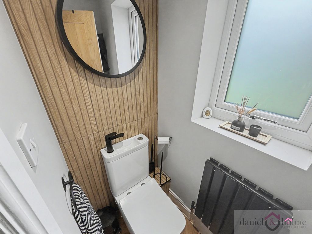 Property photo 2 of 24 Img_9079