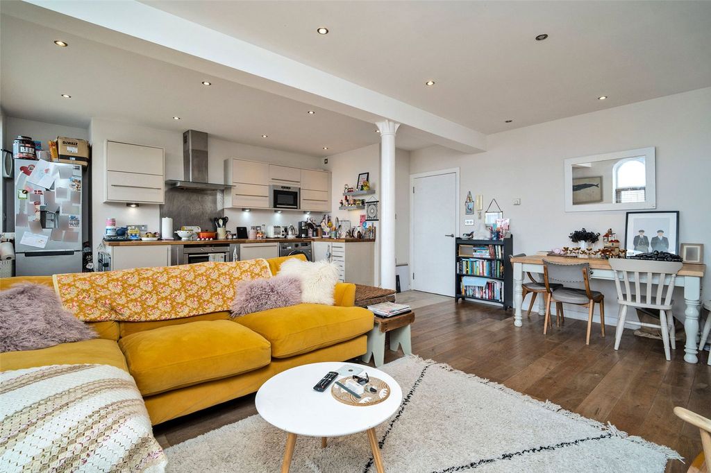 Property photo 3 of 22 Open Plan Living