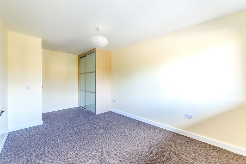 Property photo 2 of 9 Picture No. 06