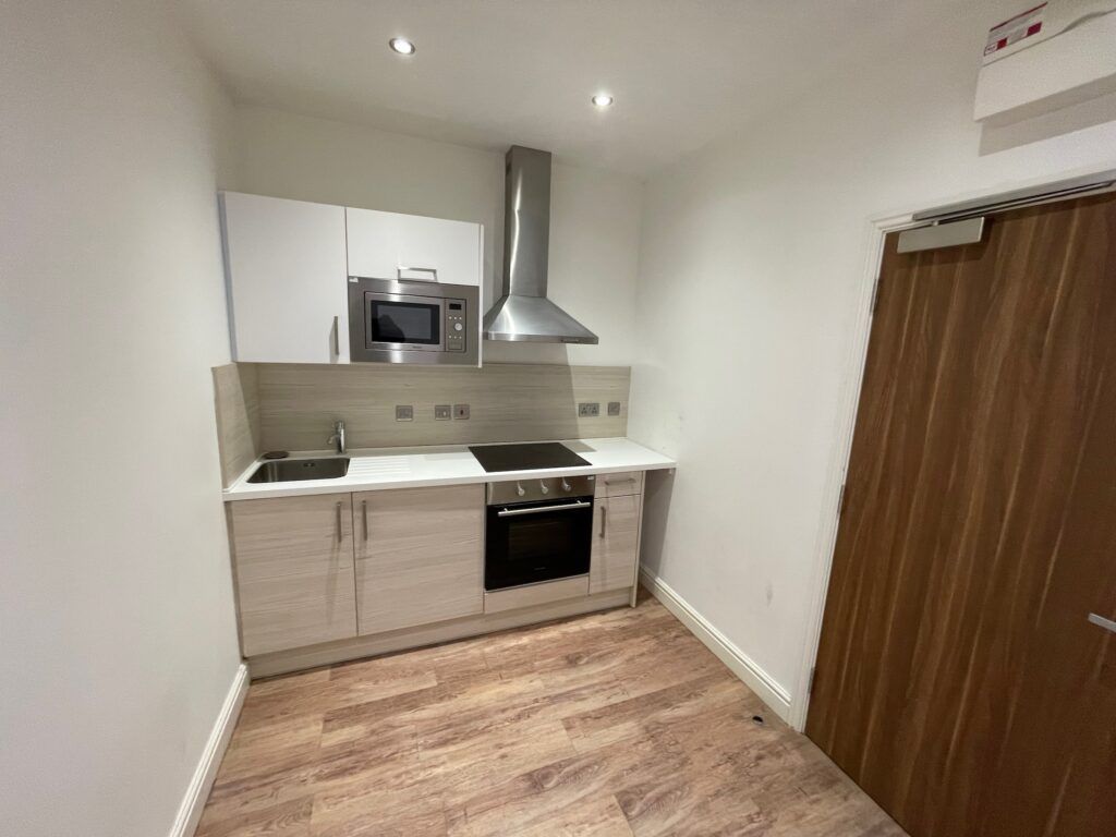 Property photo 1 of 4