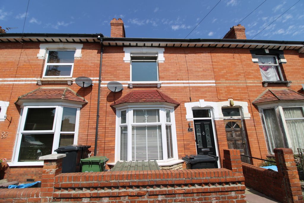 Property photo 1 of 12