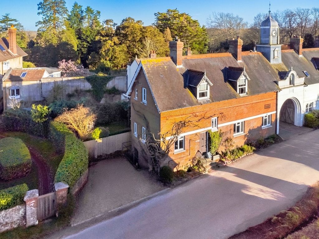 Property photo 1 of 41