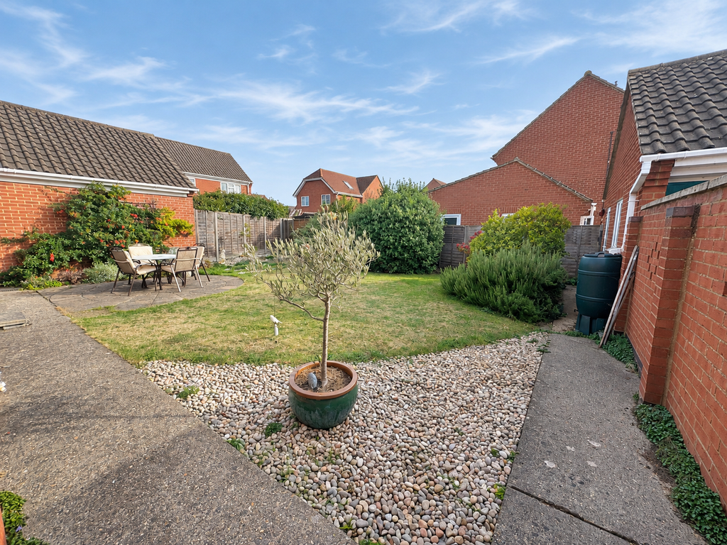Property photo 3 of 21