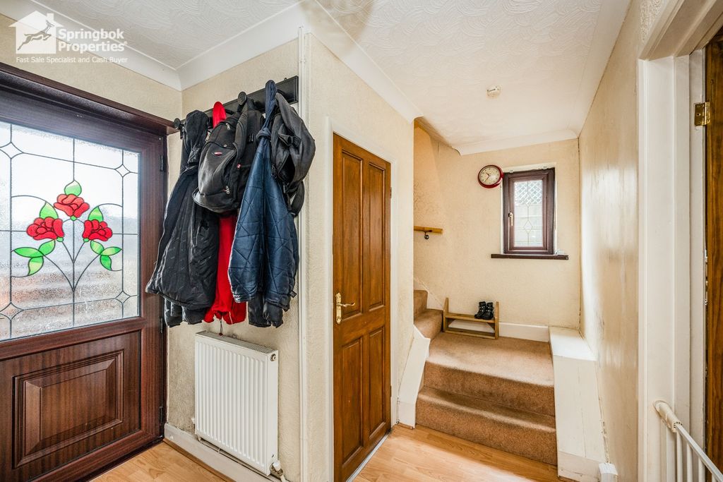 Property photo 2 of 17 Image 1