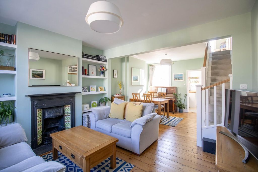 Property photo 2 of 14 Img_0350.Jpg