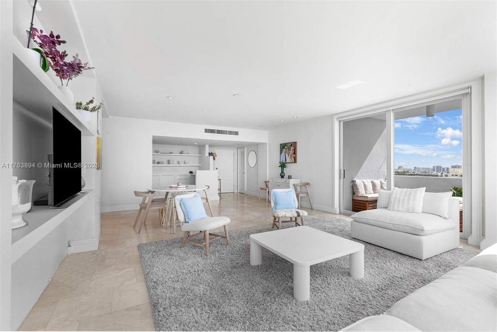 Property photo 3 of 19 <Alttext/>