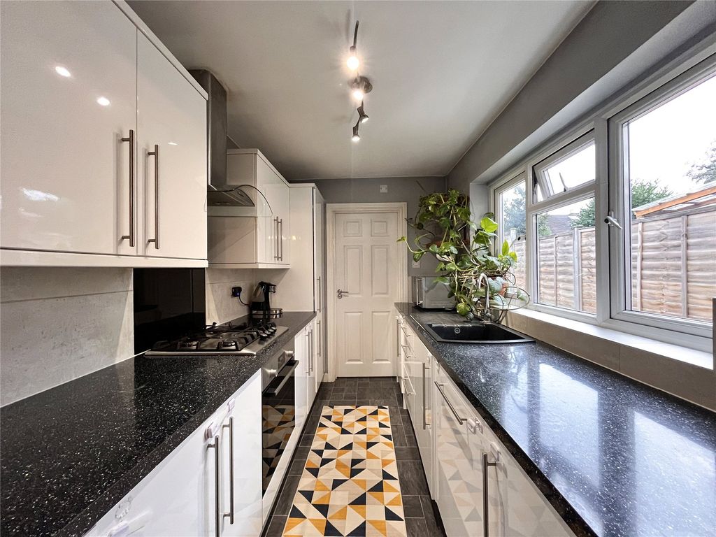 Property photo 3 of 15 Picture No. 08