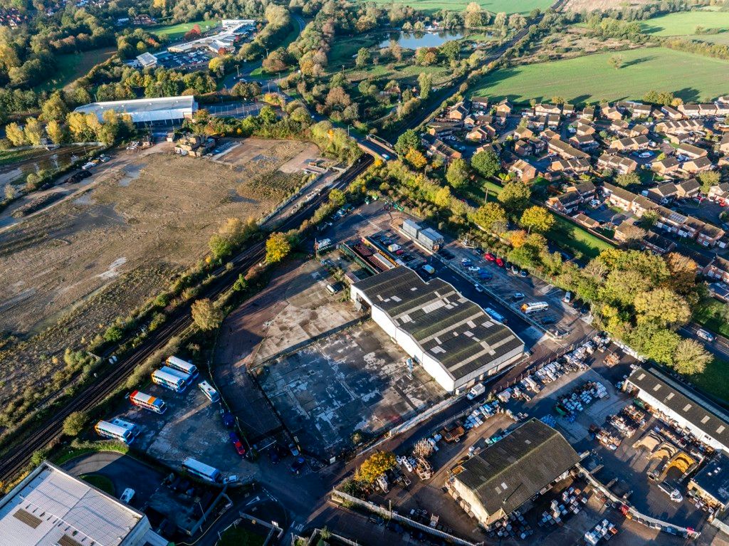 Property photo 1 of 6 Photo 6