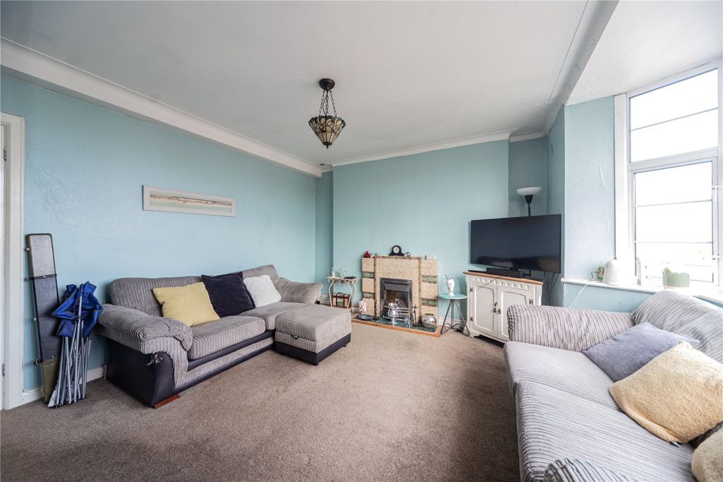 Property photo 2 of 7 Picture No. 06