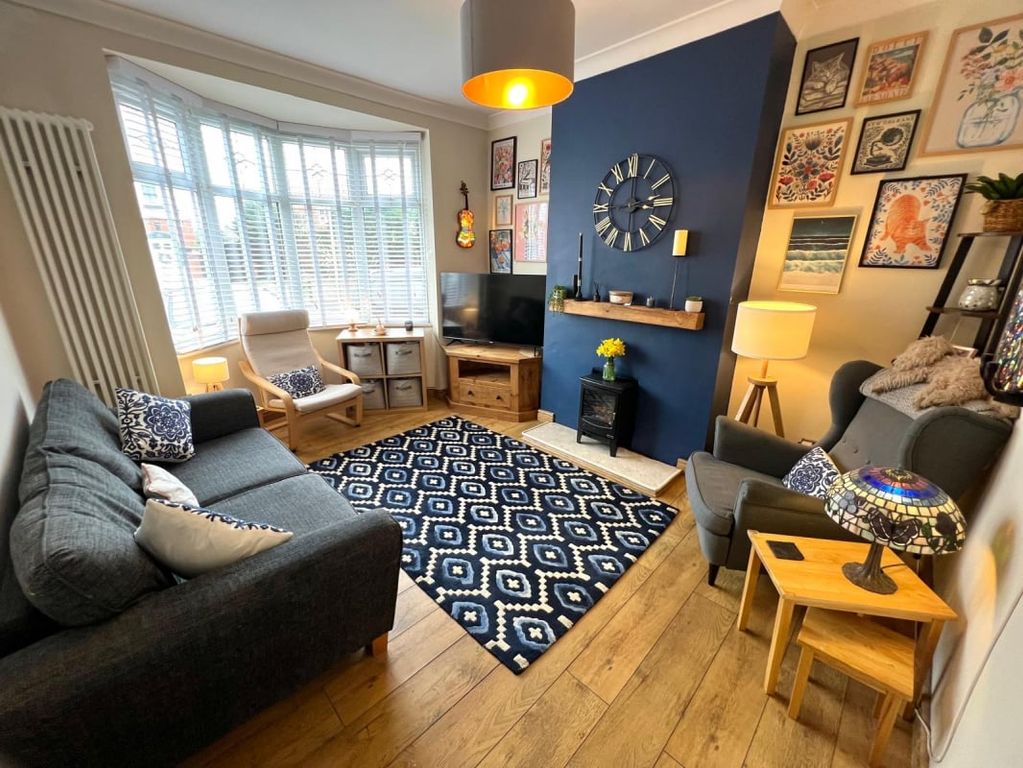 Property photo 1 of 21